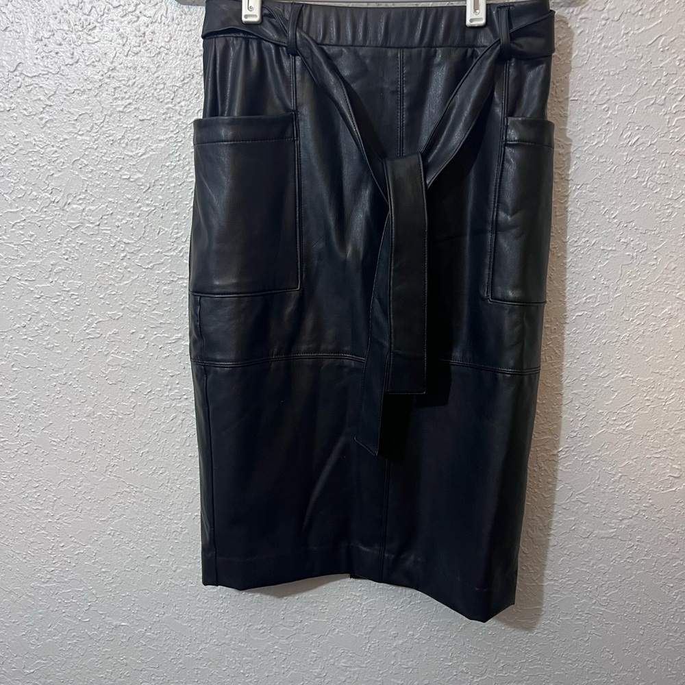 Express leather pencil skirt -size small - black - gentle used